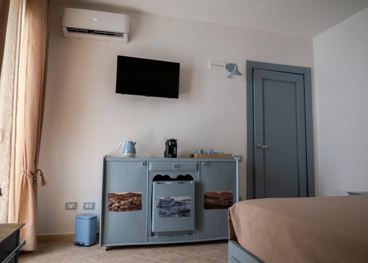 Domo Anna Hotel Villasimius Bagian luar foto
