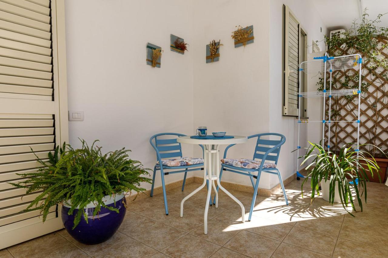 Domo Anna Hotel Villasimius Bagian luar foto
