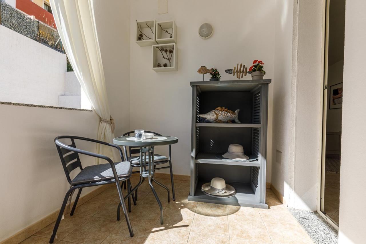Domo Anna Hotel Villasimius Bagian luar foto